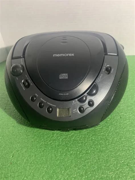 Memorex Model Mp8806 Portable Stereo Cd Player Amfm Radio Boombox Euc