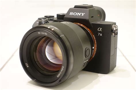 Sony A7 Iii Ilce7m3b Full Frame Mirrorless Interchangeable Lens Camera
