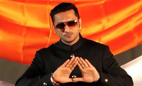 Honey Singh Appears At Nagpur Police Station For Investigation In Obscenity Case