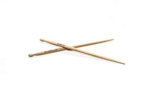 How to use chopsticks crossed. Chopstick Drumsticks : Make music, drum with your chopsticks.