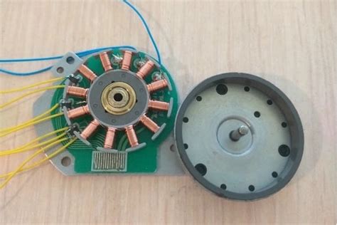3 Phase Brushless Dc Motor Control With Hall Sensors Industry Articles