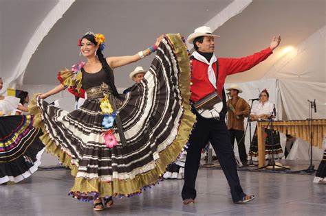 Imagenes De Los Bailes Tipicos De La Region Orinoquia Platos T Picos