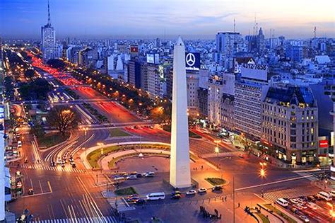 Located in the plaza de la república in the intersection of avenues corrientes and 9 de julio, it was erected in 1936 to commemorate the quadricentennial of the first foundation of the city. Three Top in Buenos Aires Colon theatre Corrientes Street ...