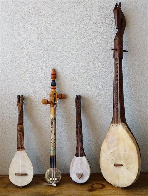 4 Decorative African String Instruments Catawiki