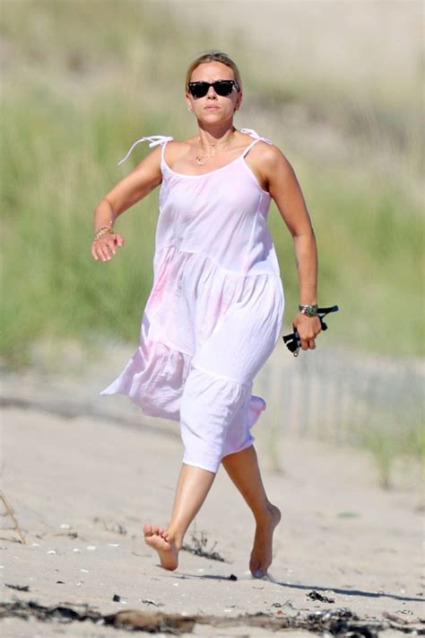 Scarlett Johansson At Beach In The Hamptons August 20 2020