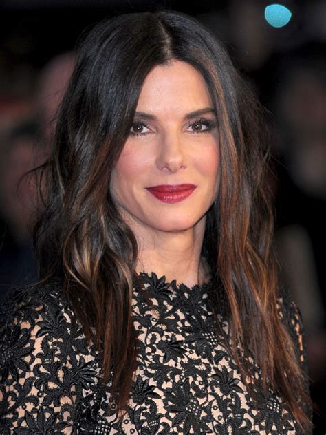 Check out list of all sandra bullock movies along with trailers, songs, reviews and . Sandra Bullock : Filmographie - AlloCiné