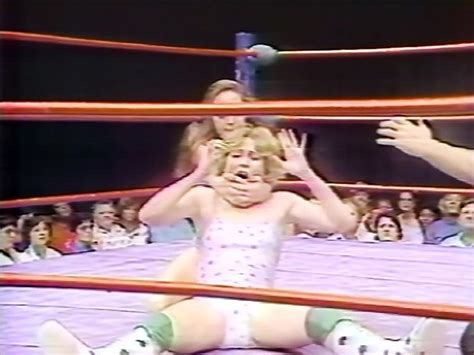 .pamela and frank square off once again in a spectacular, emotional, competitive mixed wrestling match, with high stakes of a humiliation finish. ASFILM Women Wrestling - free Catfight Downloads - free Catfight Videos