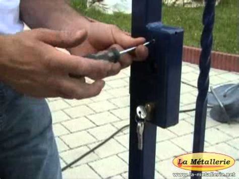 Jardin piscine portail, grillage et occultation portail portillon grillagé cloture & jardin, votre jardin mérite ce qu'il y a de mieux ! Portail, Portillon, Clôture - 5/8 - Pose de la serrure ...