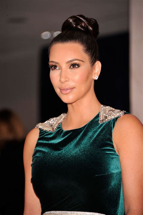 Kim Kardashian Wore Her Hair In An Elegant Bun See All The Stars At