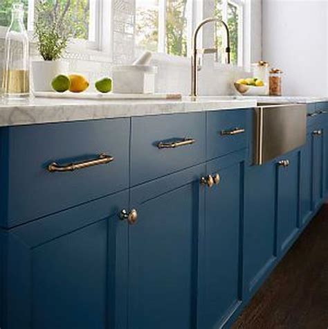 Stunning Navy Kitchen Cabinets Ideas You Have Must See 03 Magzhouse