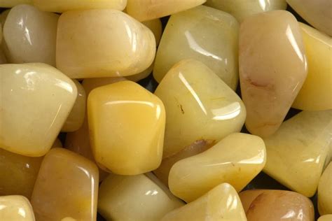 Yellow Jade Meaning Uses Benefits