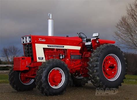 Ih 1066 Fwd International Harvester Tractors International Tractors