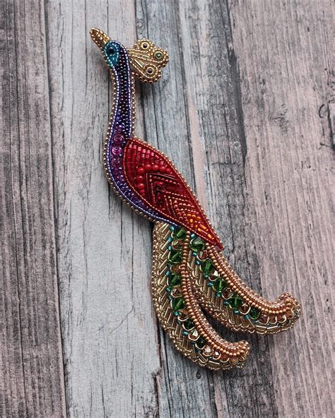 Instagram Photo By Eva Fess • Jan 13 2016 At 1 00pm Utc Beaded Jewelry Beaded Brooch Bead