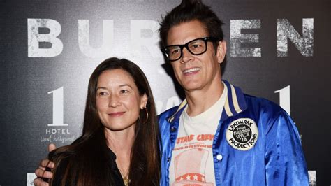 Johnny Knoxville Divorce Jackass Alum Johnny Knoxville Files For Divorce From Naomi Nelson