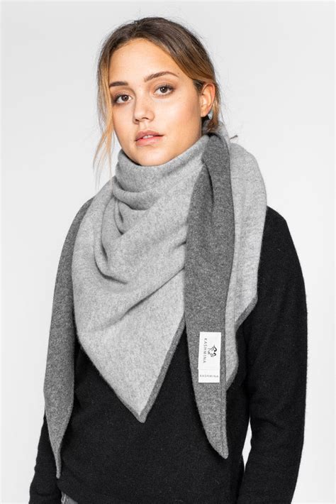 Womens Gray Cashmere Scarf