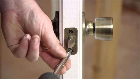 Change Locks In London Lock Change Or Fitting Services Near You
