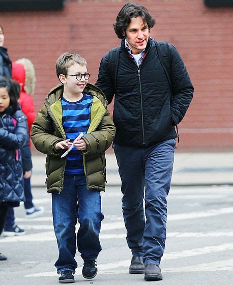 Paul stephen rudd was born in passaic, new jersey. Hot Pics | Paul rudd and Celebrity dads