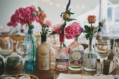 Pretty Country Gin Themed Wedding