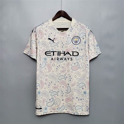 In addition to the domestic league, manchester city participated in this season's editions of the fa cup and the efl cup, as well as the uefa champions league, entering the competition for the tenth consecutive year, with their best result being a. Camisa do Manchester City Away 2020/2021 - MG CAMISAS FUTEBOL