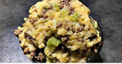 Replacing some of the pasta in the dish with vegetables makes it more nutritious and helps you cut down on carbs. Instant Pot Beefy Broccoli Rice Recipe | Yummly | Recipe ...