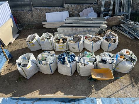 Guía Para La Clasificación De Residuos De Construcción Y Demolición
