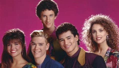 Boda en las vegas en españa y latinoamérica) es una película estadounidense de 1994 estrenada directamente para la televisión basada en la exitosa serie de finales de los años 80 y principios de los 90, salvados por la campana. Salvados por la campana ya tiene restaurante - KISS FM