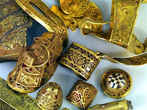 Pictures From The Staffordshire Hoard Staffordshire Live