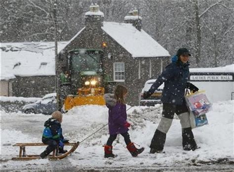Uk Snow Britain Braces For Snow On Sunday As Met Office Issues Weather