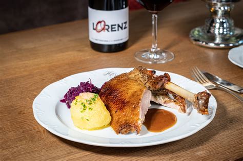 An Weihnachten 24./25./26. Dezember sind wir bereits ausgenucht! - über