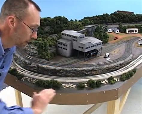 Model Railroad Video Building The HO Scale Virginian Ry Part ModelRailroader Com