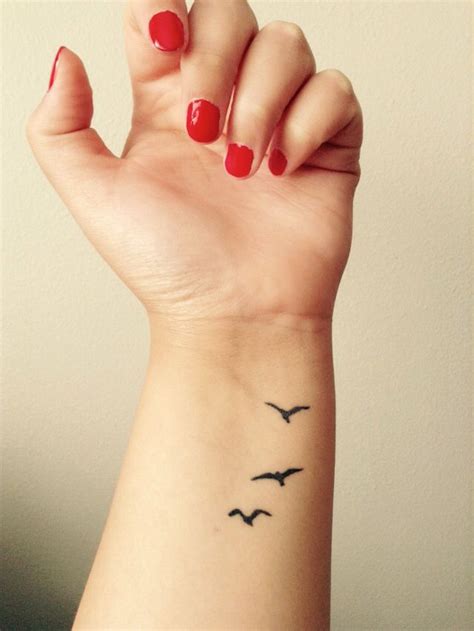 My Birds In Flight Wrist Tattoo Totally In Love Tatouage Tatouage