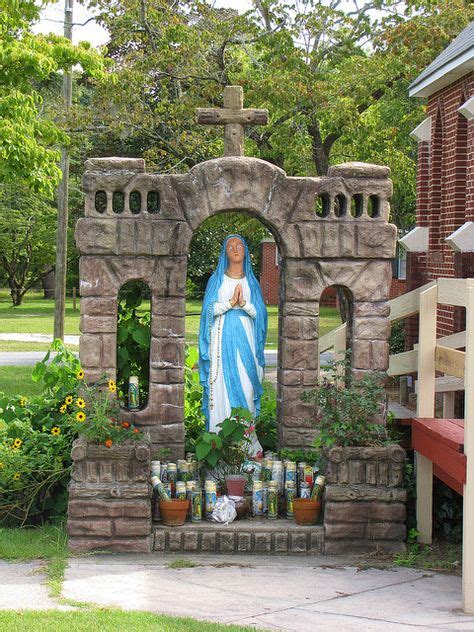 12 Best Shrine Images In 2017 Prayer Garden Marian Garden Cave