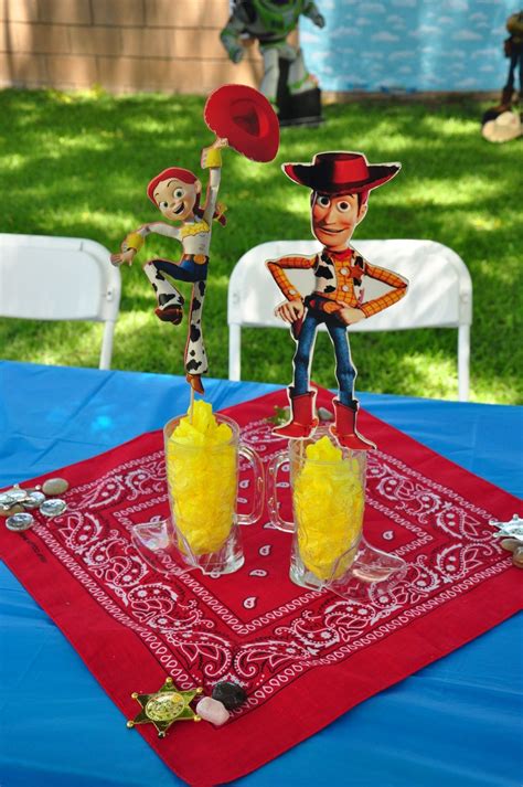 10 Toy Story Centerpieces For Tables Elegant And Lovely Toy Story
