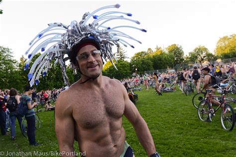 Thousands Of Portlanders Roll Free On The Naked Bike Ride Gallery