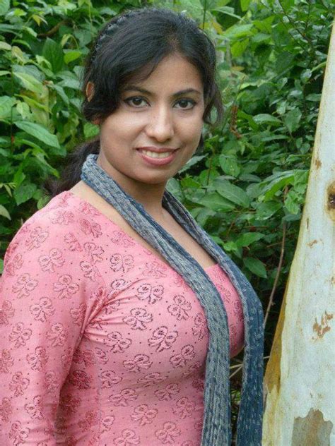 Indian Aunties Pictures ~ South Indian Actresses Pics