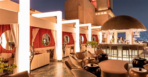 Vogue Reviews Mercury Lounge Four Seasons Resort Dubai