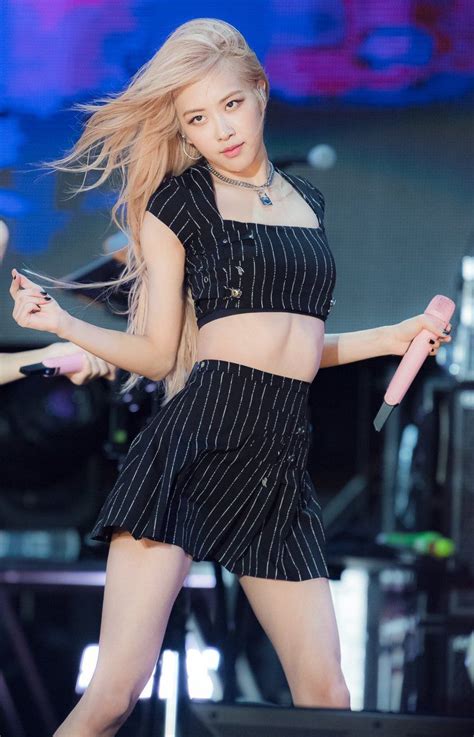 Rosé has also enjoyed a successful independent career while amassing a large following. rosé pics on Twitter | Blackpink fashion, Blackpink ...