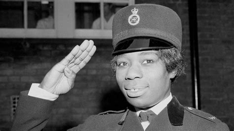 Sislin Fay Allen Britains First Black Policewoman Dies Aged 83 Bbc News