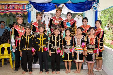 Pakaian Tradisional Kaum Kadazan Lelaki Sabah Pakaian Tradisional The