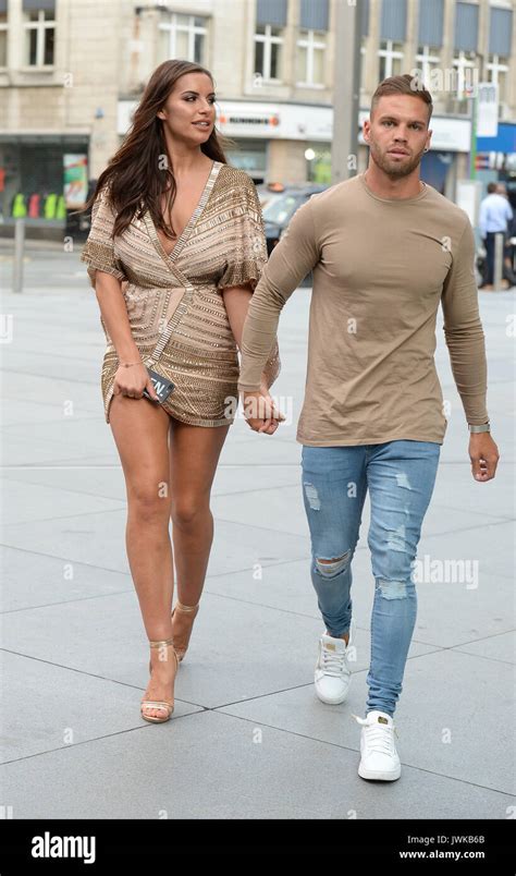 Love Island Couple Jessica Shears And Dominic Lever Spotted Out For A Meal In Manchester City