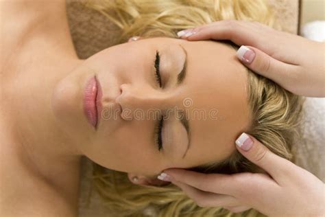 Relaxing Head Massage Stock Image Image Of Medicine Relaxation 5236789
