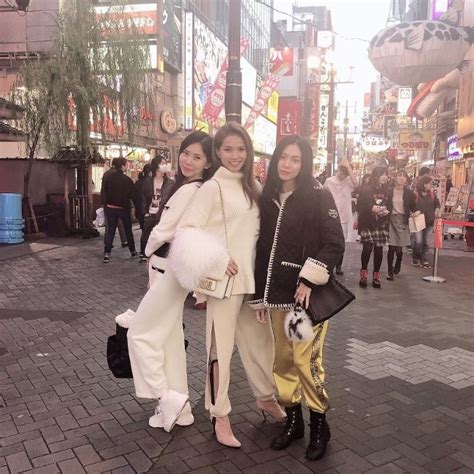 Главная кинодеятели / race wong / 黃婉伶 (黄婉伶) / wong yuen ling (huang wan ling). 撇甩老公!2R孖妹妹遊大阪狂影靚相｜即時新聞｜東網巨星｜on.cc東網