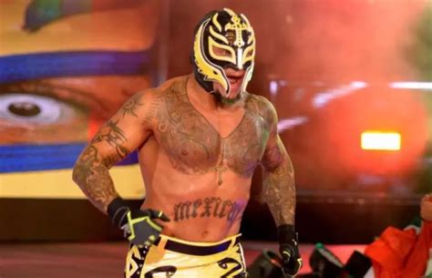 Rey Mysterio Explains Why He Fought Without His Mask In Wcw