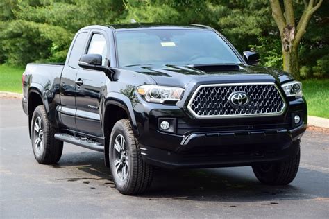 The 2019 toyota tacoma gains a few new features this year. Toyota Tacoma Sport 4x4 2019: Pros y contras