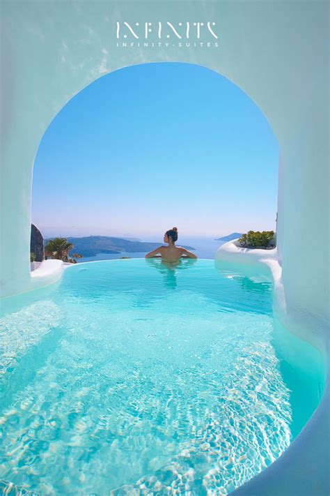 Infinity Pool Suite Dana Villas Santorini Hotel