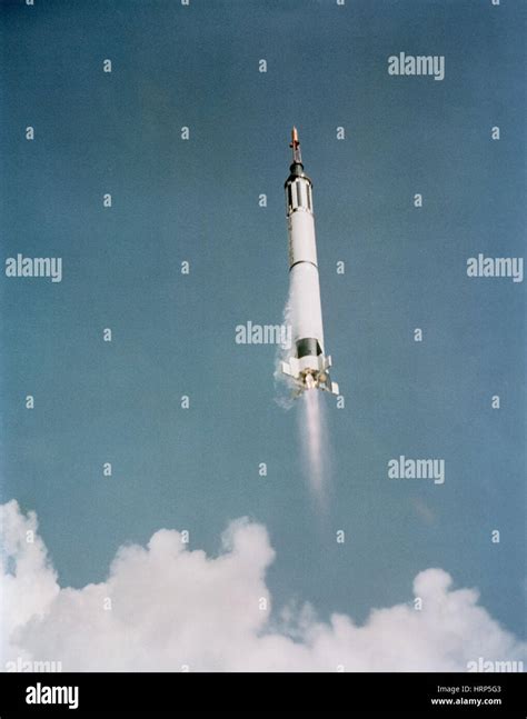 Freedom 7 Mercury Launch 1961 Stock Photo Alamy