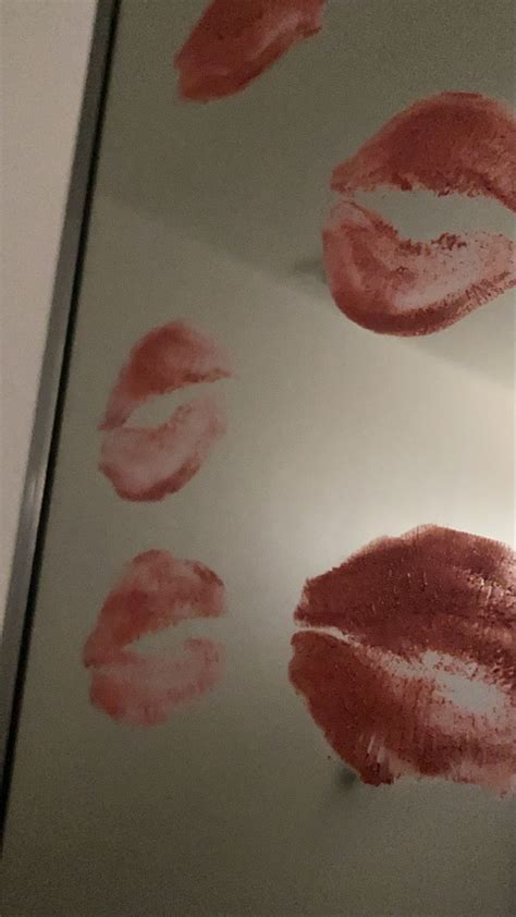 Kiss Mirror Lipstick Lips Mirror Kisses Lipstick Mark Happy