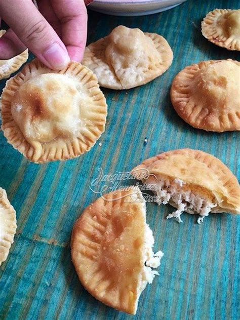 100gr de pollo cocido y desmigado. Pastelitos rellenos de pollo | Recipe | Pastelitos recipe