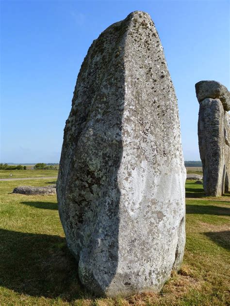 The stone or stone weight (abbreviation: The Stones of Stonehenge: Stone 16
