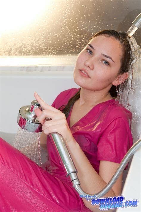 Pin By Charlie Bravo On Wetlook Wet Clothes Scrubs Pics
